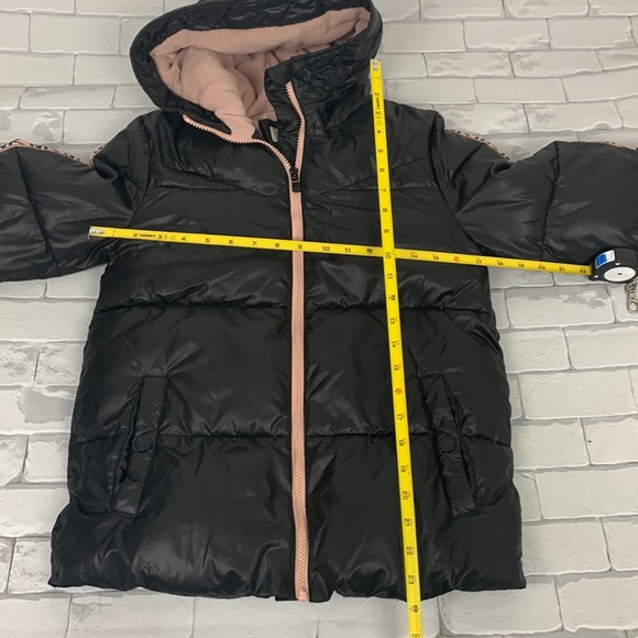 Michael Kors Girls Hooded puffer Jacket. Size 10. Black pink. MK Logo - Picture 10 of 16